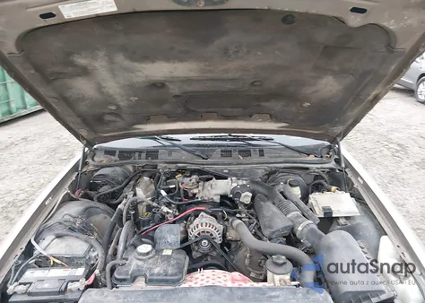 2006 Mercury Grand Marquis Gs from USA, damaged, VIN 2MEFM74V56X609557